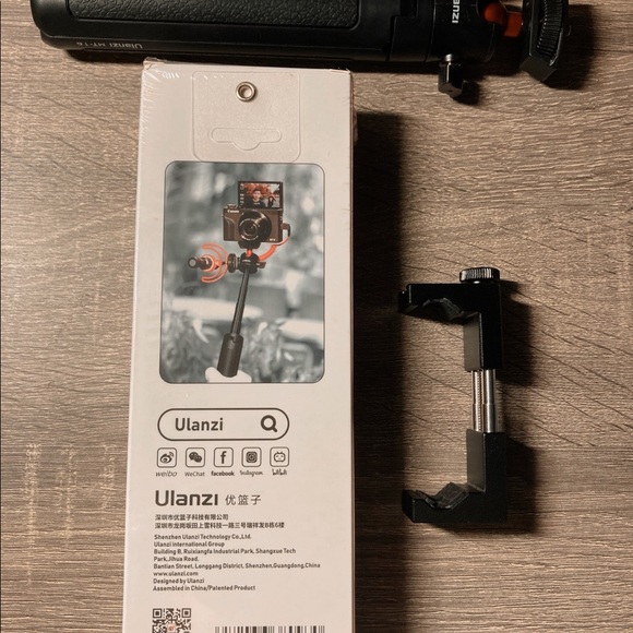 Ulanzi Vlog Photo Tripod Sticker - Picture 8 of 14